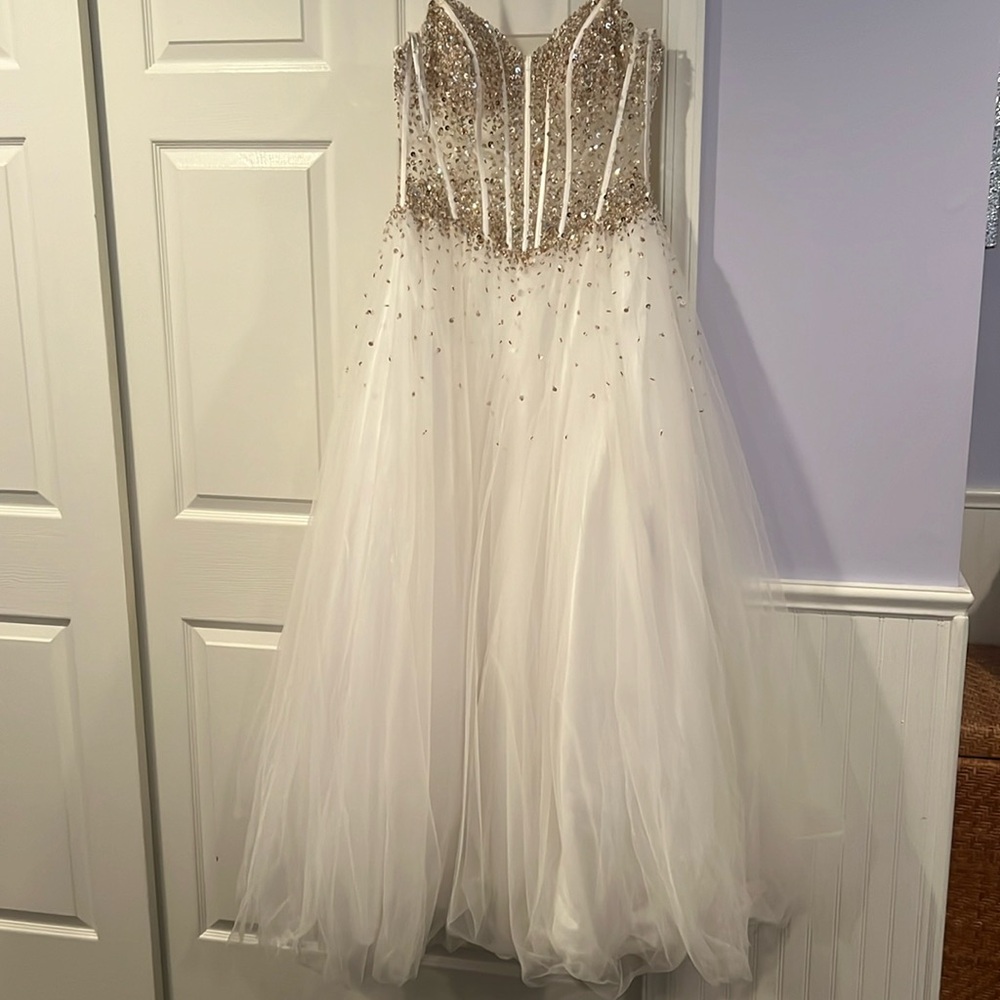 White gown